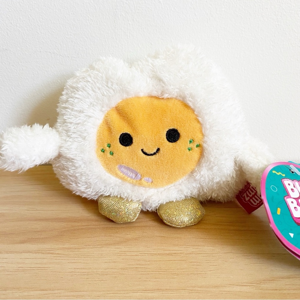 NWT Bum Bumz Enrique Egg Plush